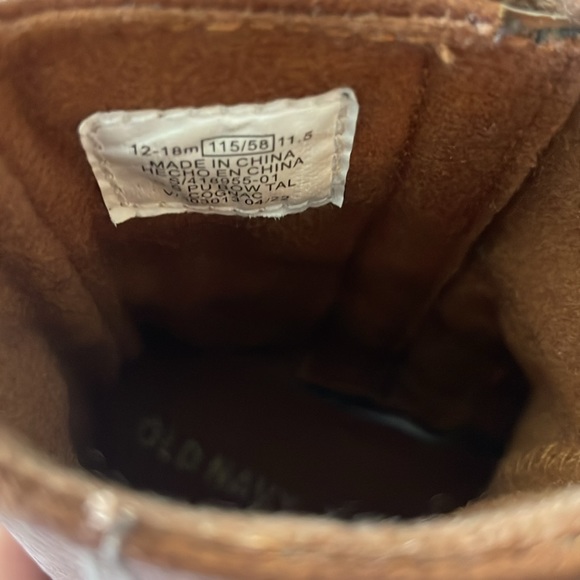 Old Navy Baby Girl Brown Boots 12-18M - Picture 4 of 4